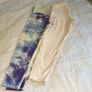 Women’s exercise leggings